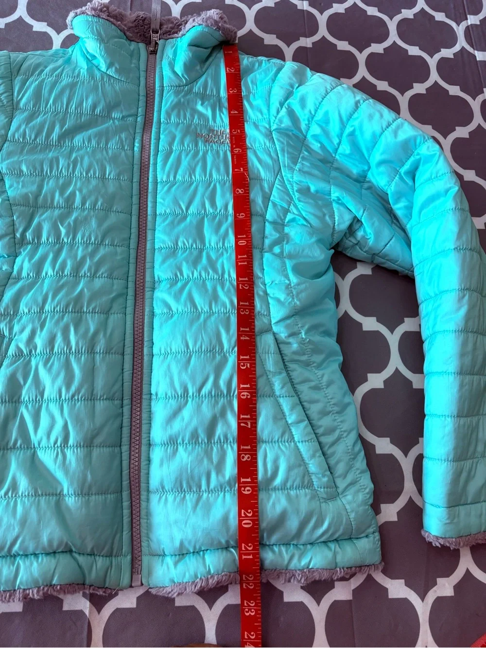 The North Face Girls' Reversible Mossbud Swirl Puffer Fuzzy Jacket